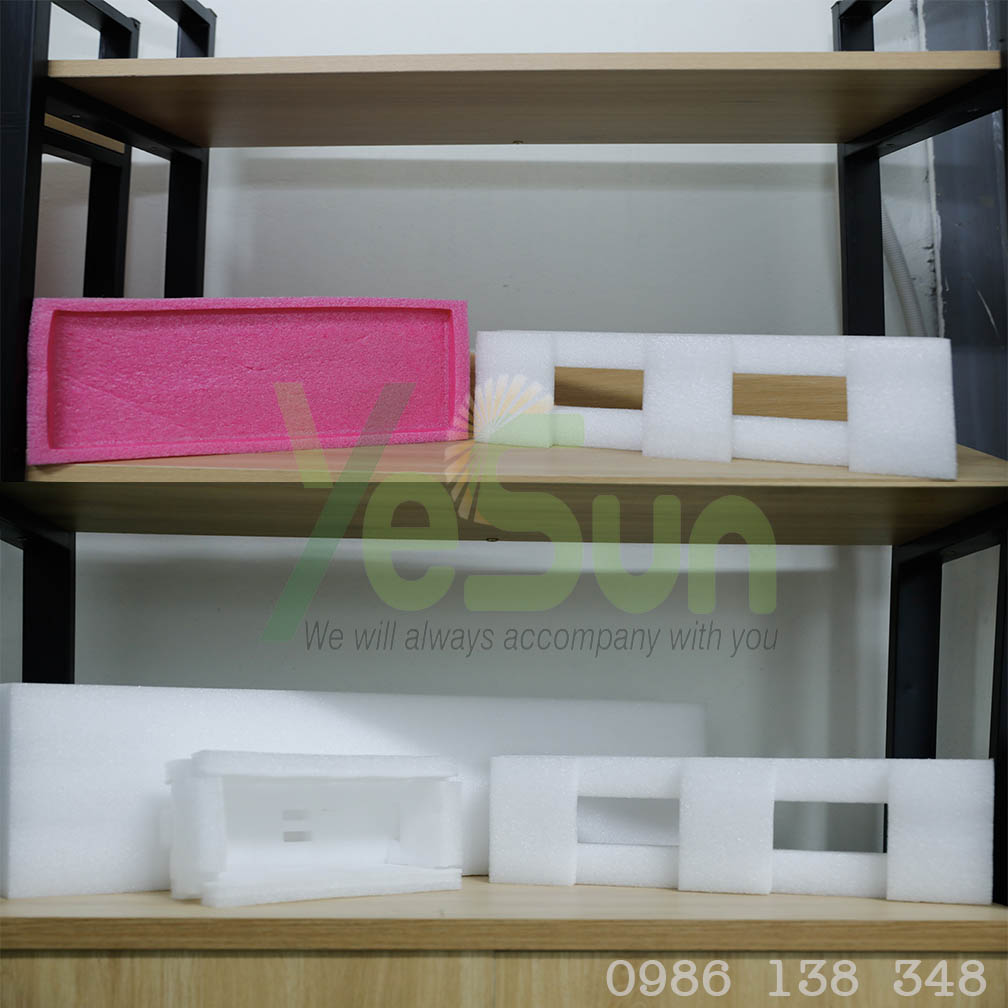 Khay xốp định hình chứa thiết bị điện tử chống sốc, va đập 180 x 320 x 75mm