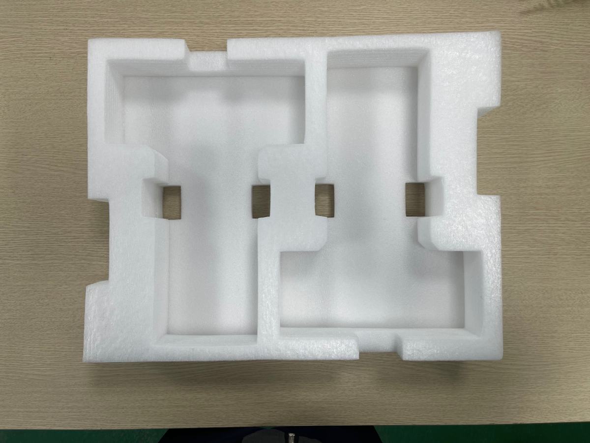 Tấm xốp Yesun chính diện