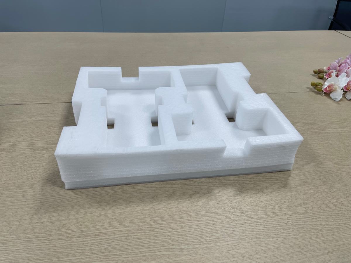 Tấm xốp Yesun chính diện