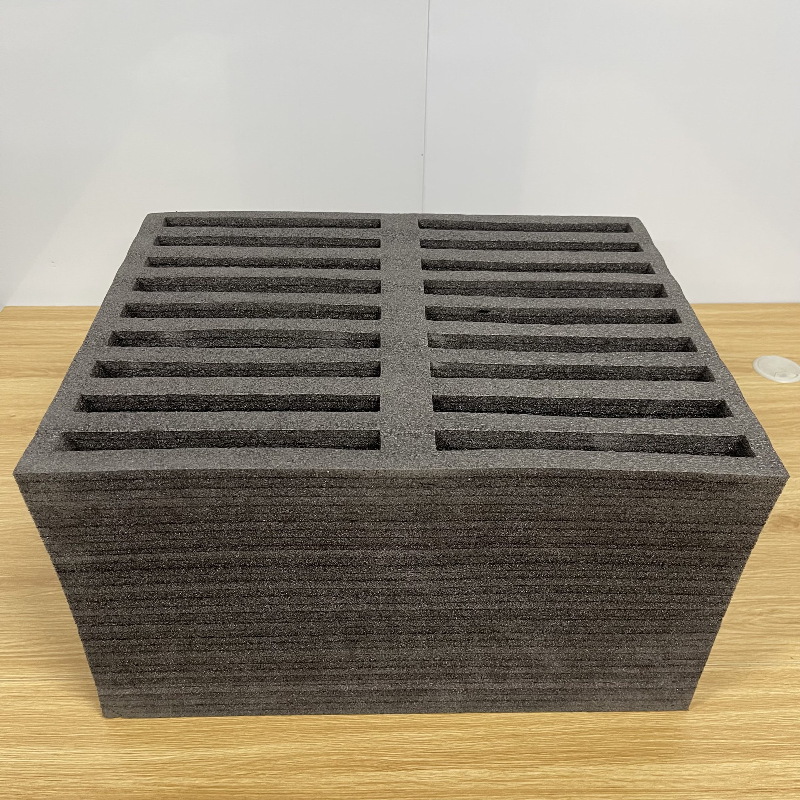 Tấm xốp Yesun chính diện