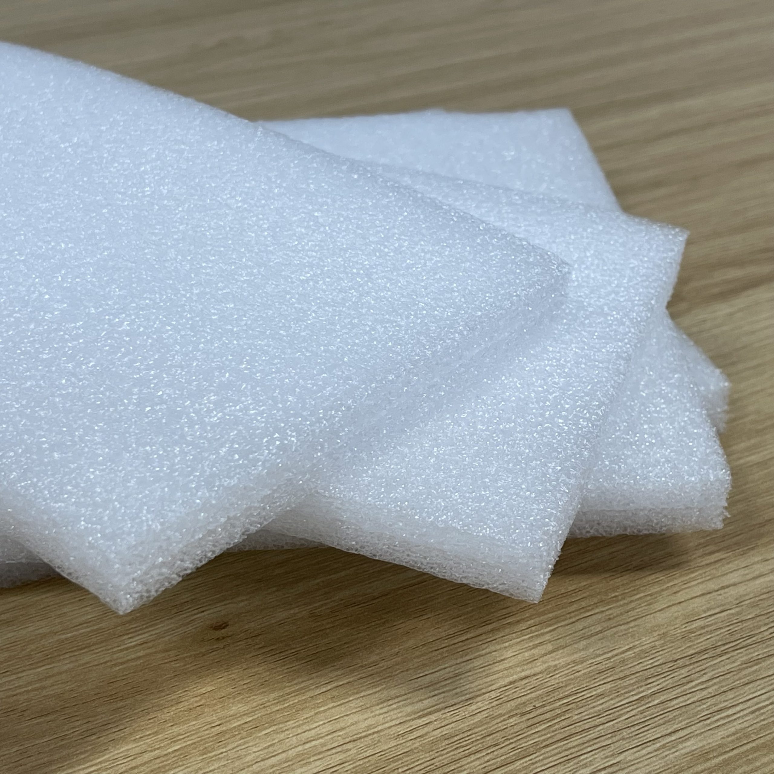 Tấm xốp Yesun chính diện