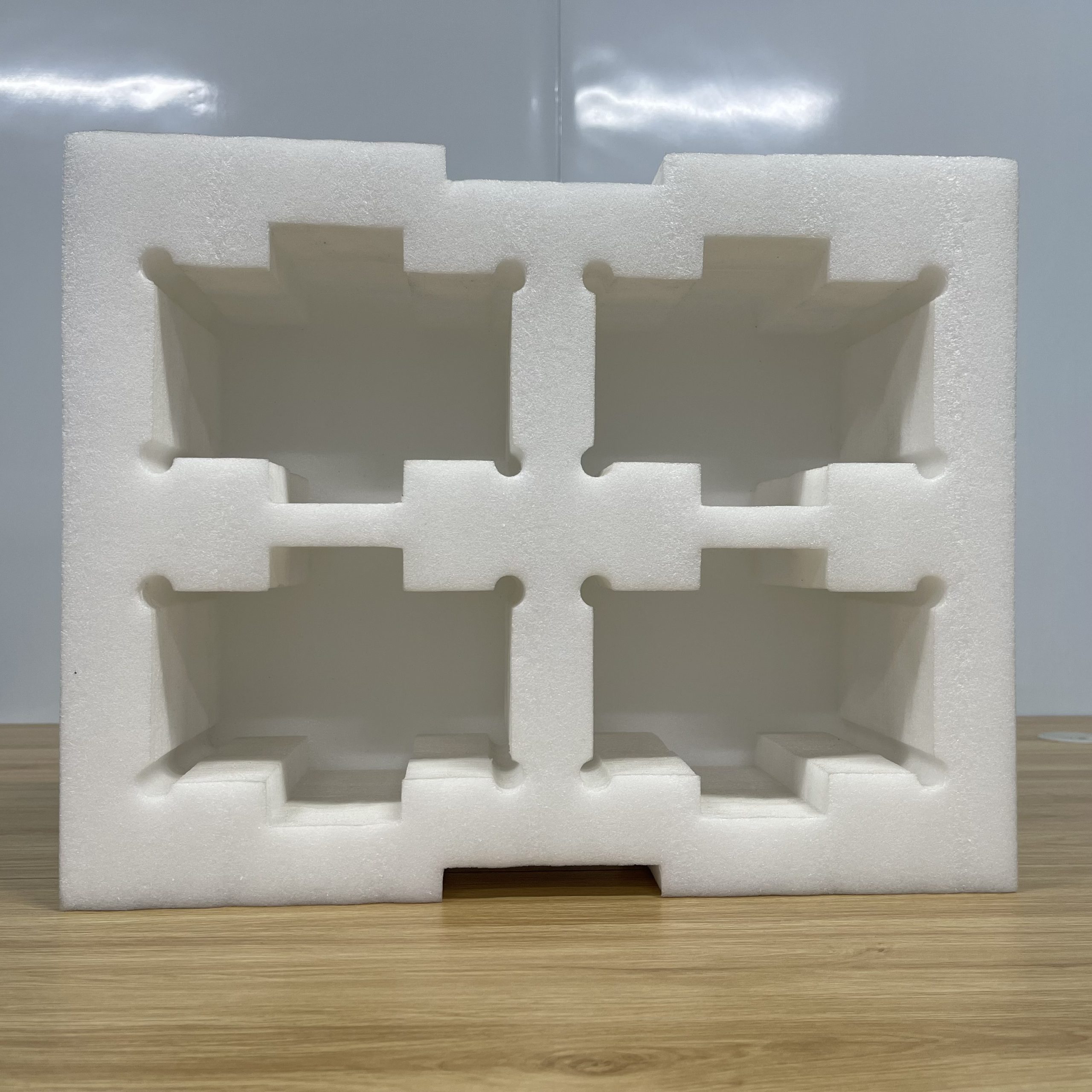 Tấm xốp Yesun chính diện