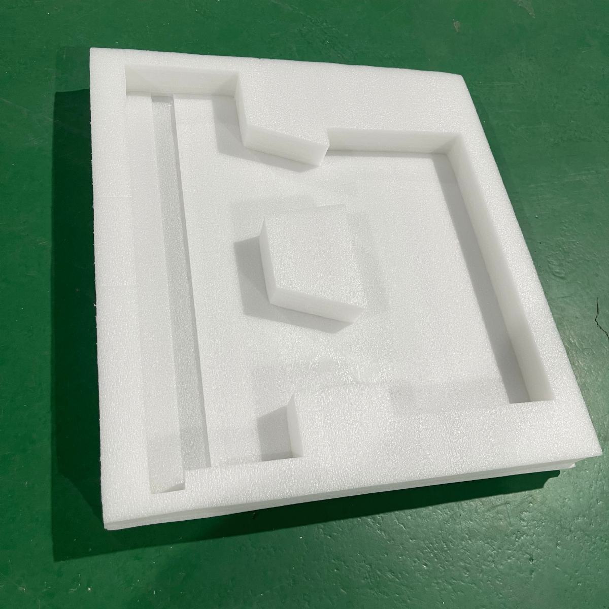 Tấm xốp Yesun chính diện