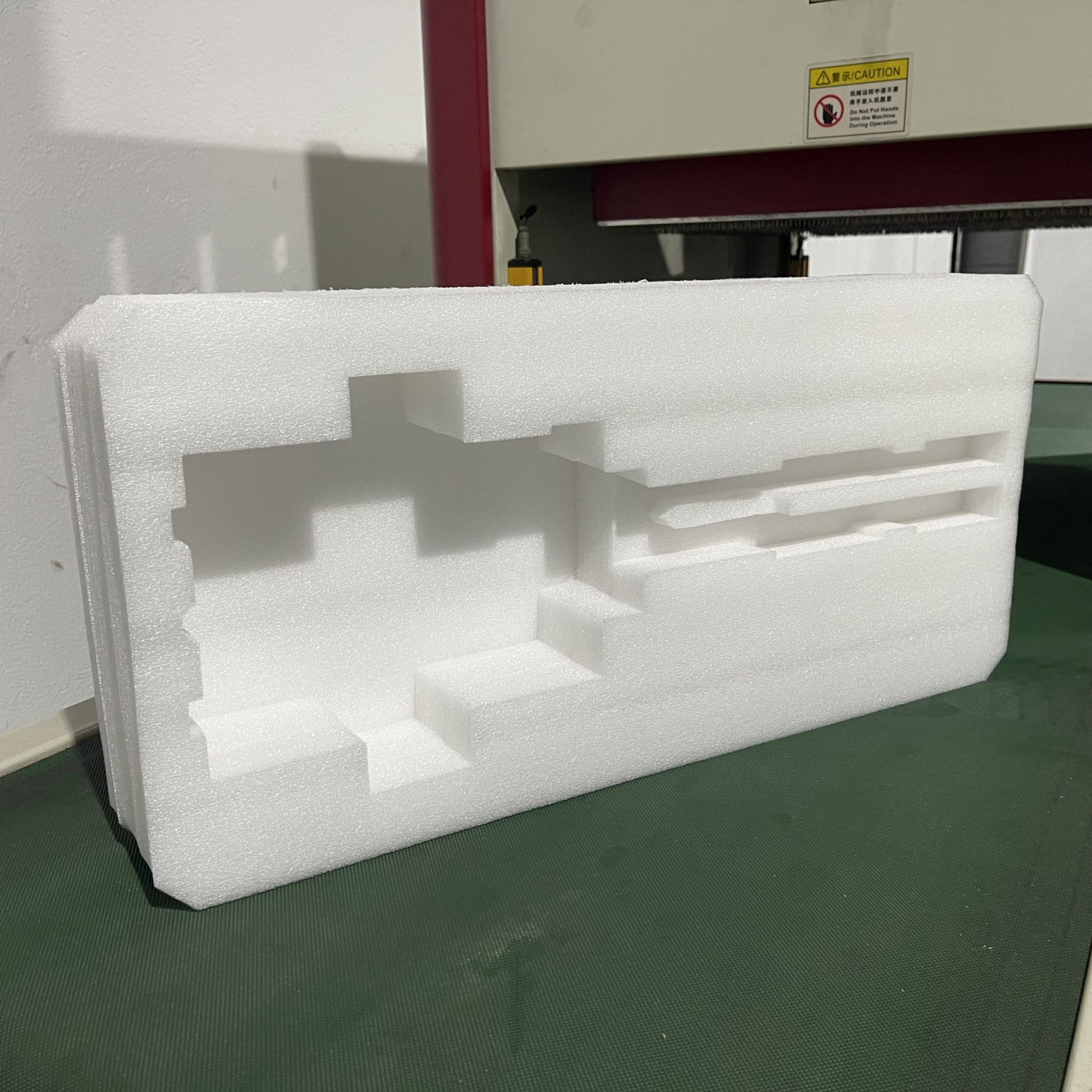 Tấm xốp Yesun chính diện