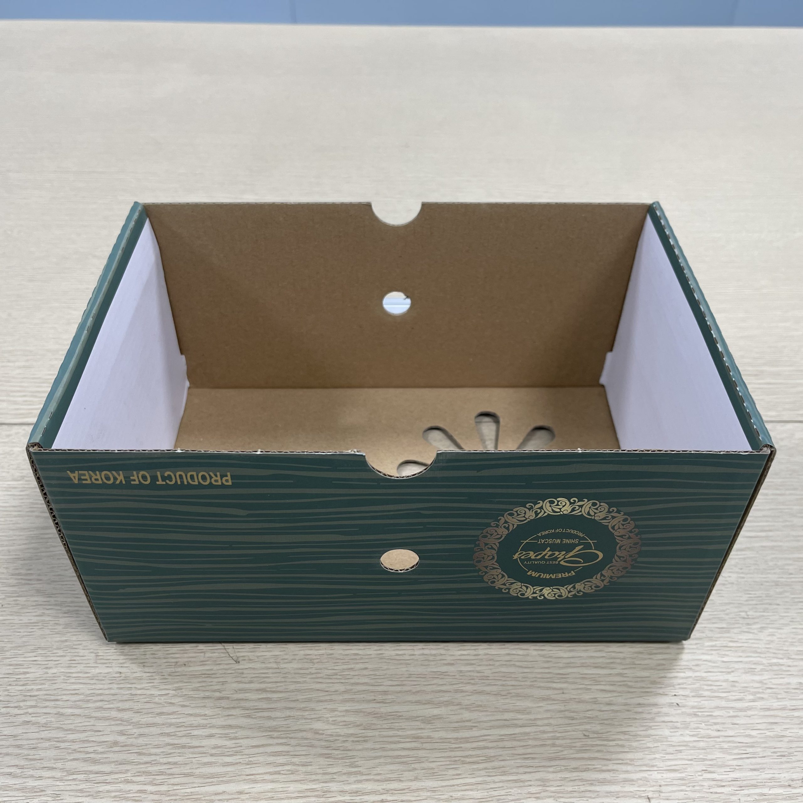 Tấm xốp Yesun chính diện