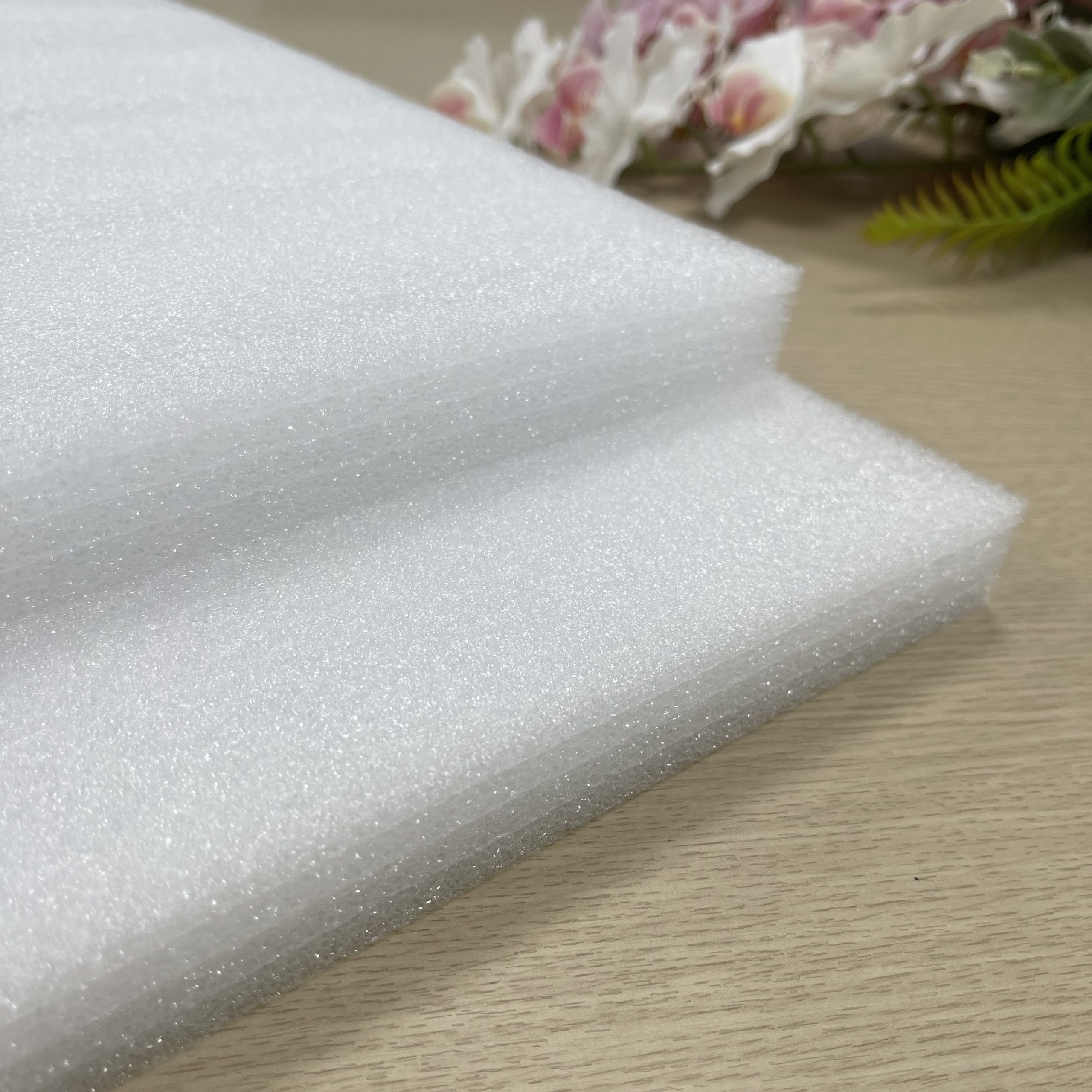 Tấm xốp Yesun chính diện