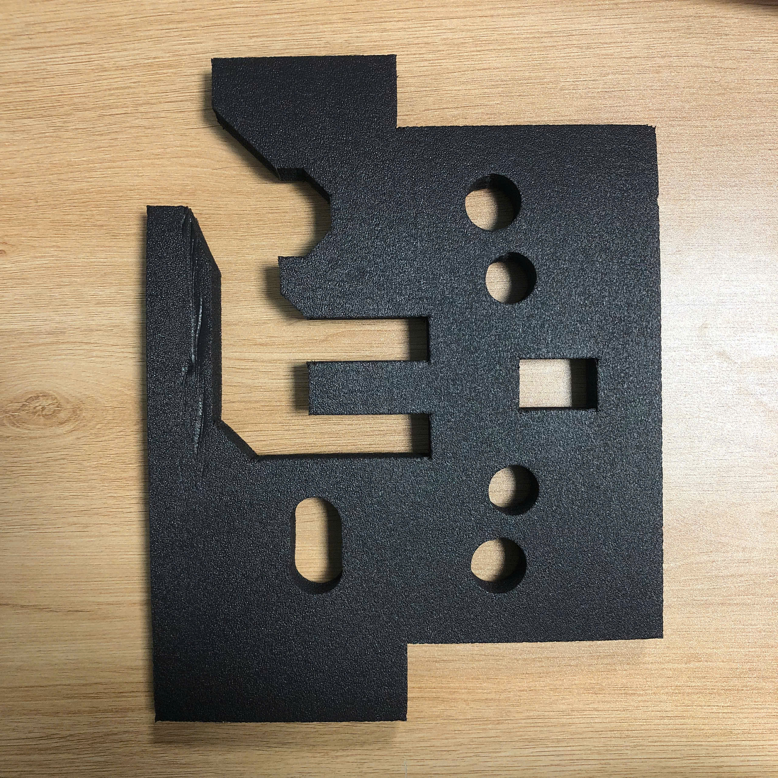 Tấm xốp Yesun chính diện